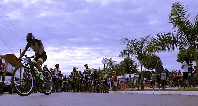 Atletas participaram de ações desportivas no ciclismo e corrida pedestre